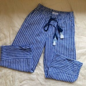 Pin stripe Capris Pants